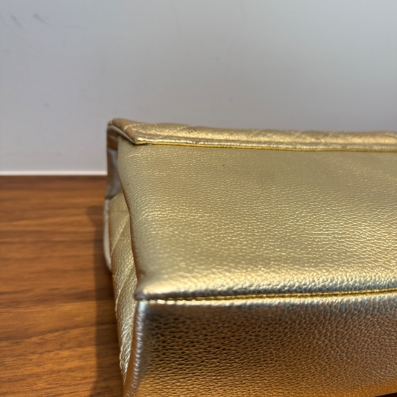 Kurt Geiger The Brixton leather metallic gold shoulder bag - Picture 14 of 14